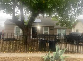 3257 Runnels St, Fort Worth, TX 76106