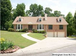 908 Gardenview Cir, Gardendale, AL 35071