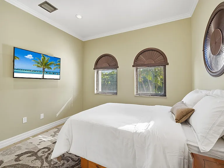 10270 SW 58th St — Photo 66