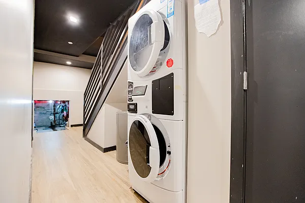 Rented by Jankos Group LLC | media 16