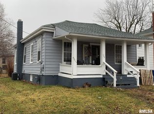 409 S B St, Monmouth, IL