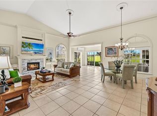 2189 Paget Cir, Naples, FL 34112