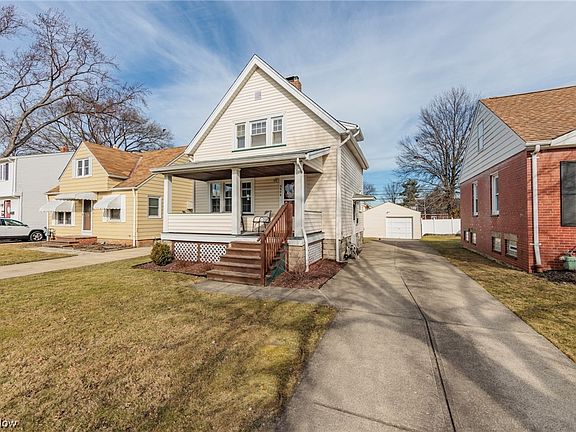 2nd image of 3906 Yorkshire Ave