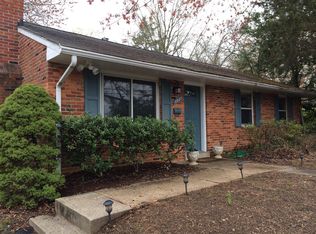 3927 Arcadia Rd, Alexandria, VA 22312