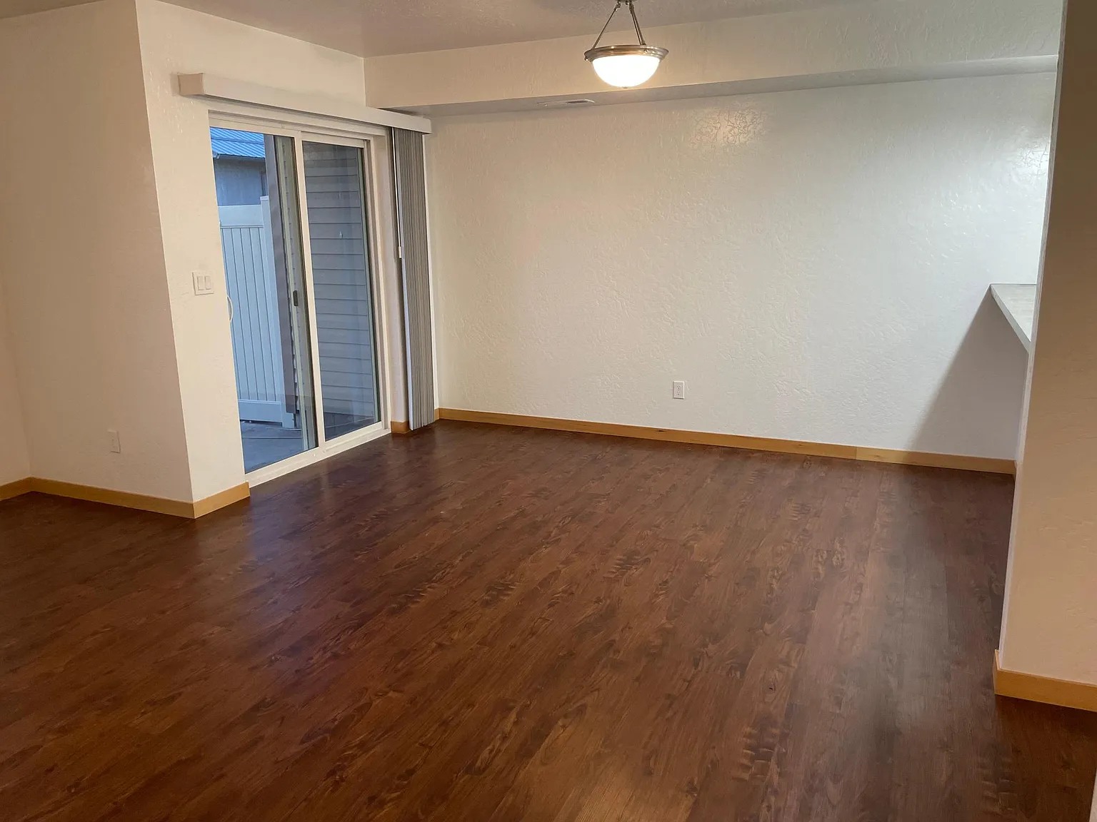 9531 N Reed Rd — Photo 3