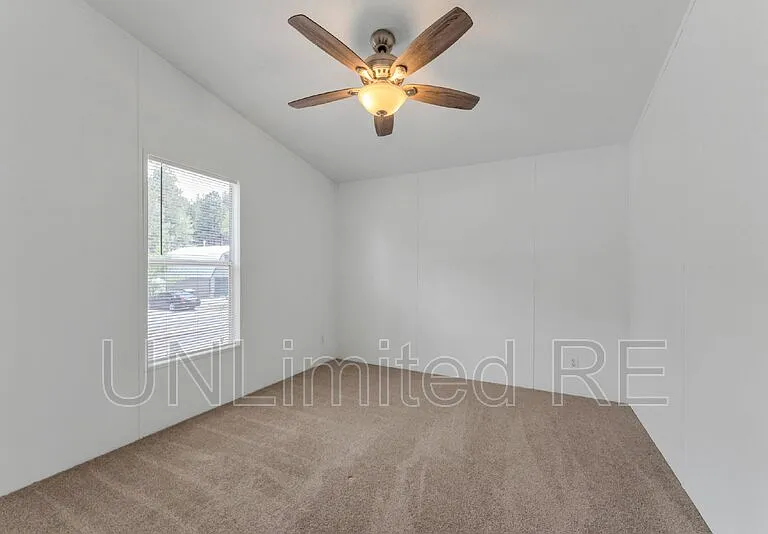 766 E Zuni Dr — Photo 15