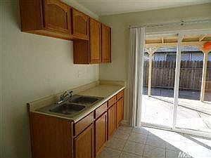 5th image of 4108 Cornelia Way