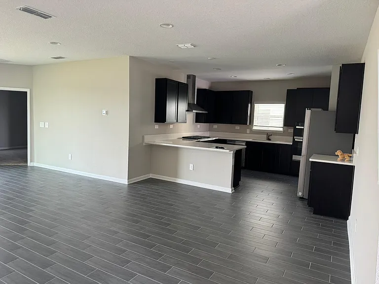 657 Silver Landing Dr — Photo 10