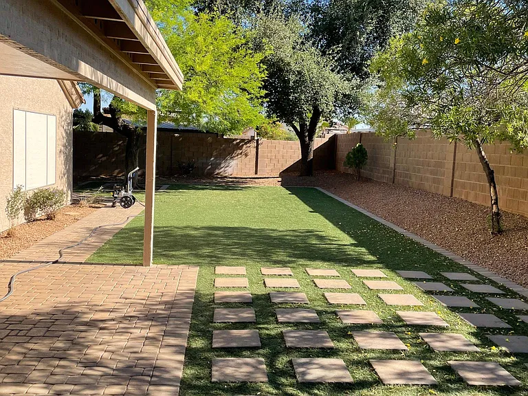 8744 W Lone Cactus Dr — Photo 16
