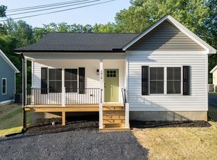 1019 Frye St, Waynesboro, VA 22980