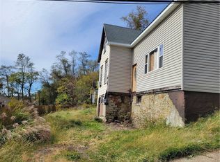 2145 Donora St, Pittsburgh, PA 15212