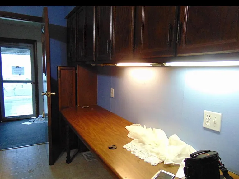 902 N Marion Ave — Photo 6