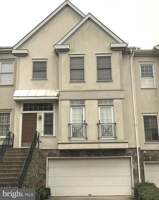 1st image of 4020 Dogberry Ln