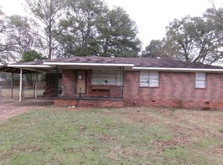 2707 Clyburne St, Bessemer, AL 35023
