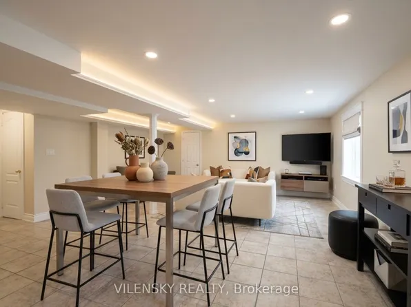 83 Westway Cres #Basement, Vaughan, ON L4K 5M1