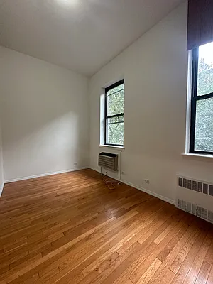 Rented by Peter R. Hungerford, LREB | media 24