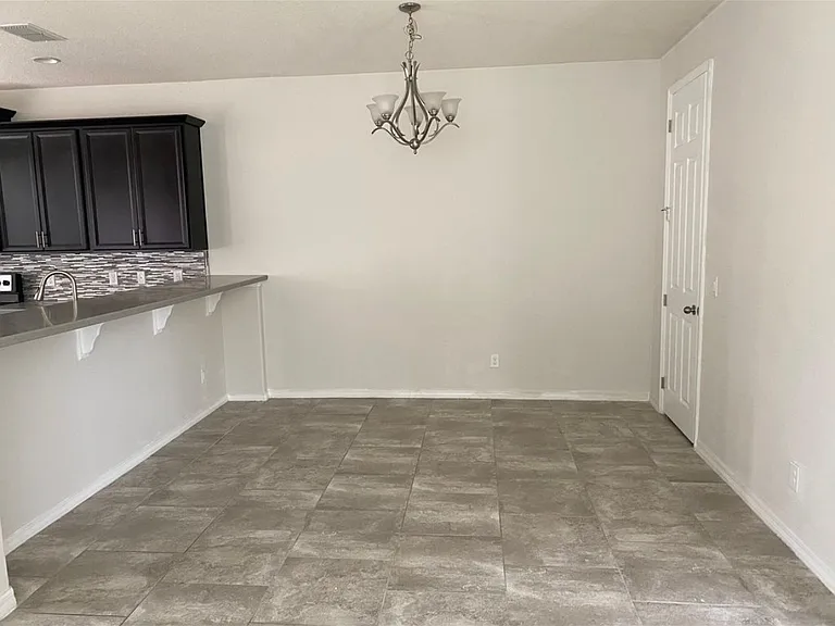 8410 Iron Mountain Trl — Photo 6