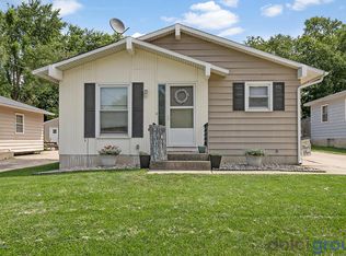 1632 Ira Ave NW, Grand Rapids, MI 49504