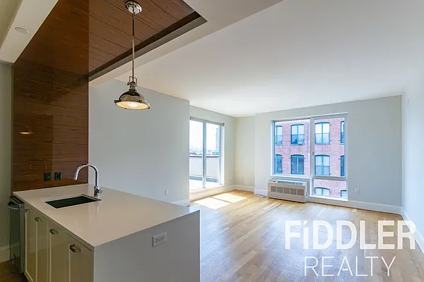 Rented by Fiddler Realty | media 21