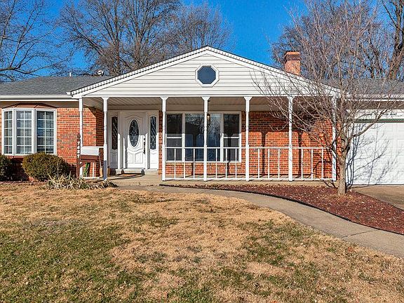 5th image of 7427 Foxfield Dr