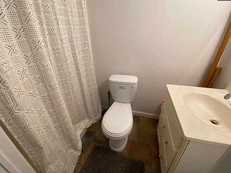 306 Vine St — Photo 6