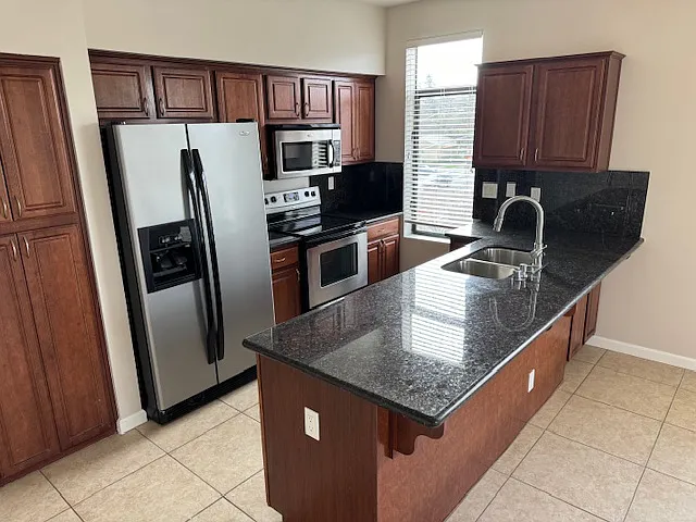 755 Farmers Ln — Photo 5