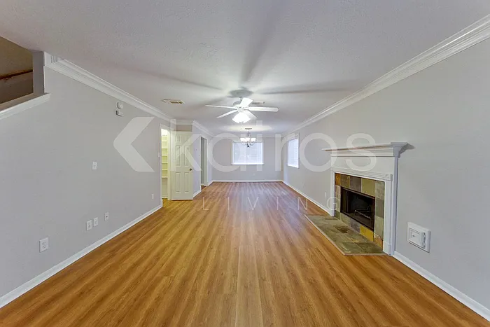 3 bed, 2.5 bath, 2062 sqft, $1,875 — Photo 3