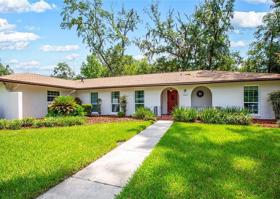 1st image of 1305 NW 53rd Ter