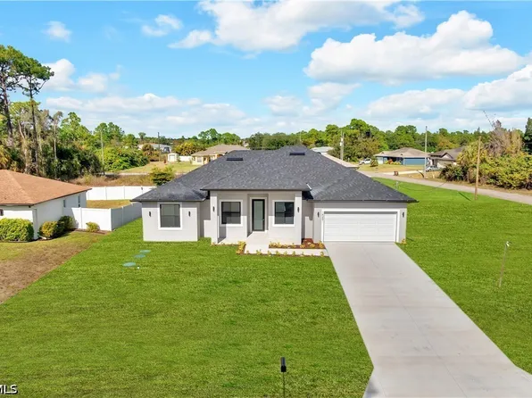 1144 Edelweiss St E, Lehigh Acres, FL 33974
