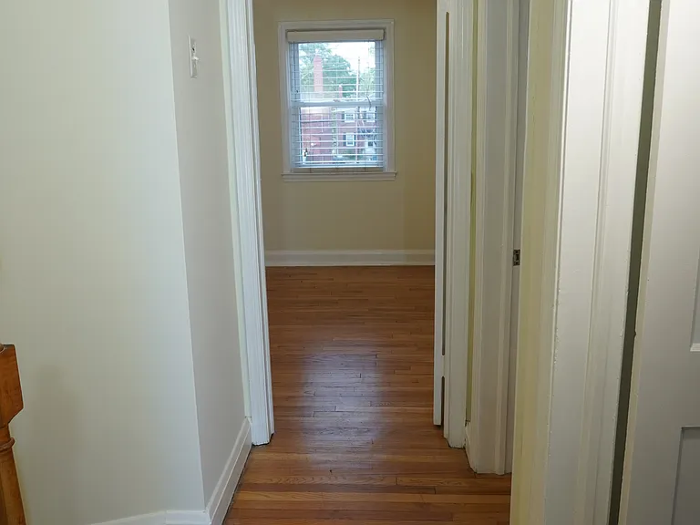 1710 Weston Ave — Photo 23