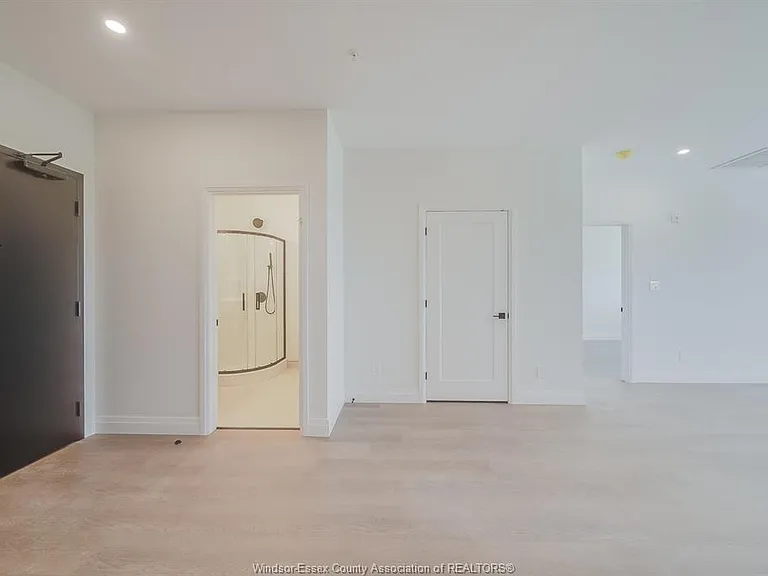 4300 Laurier Pkwy #546 — Photo 31