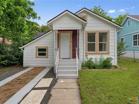 3rd image of 716 E Avenue A