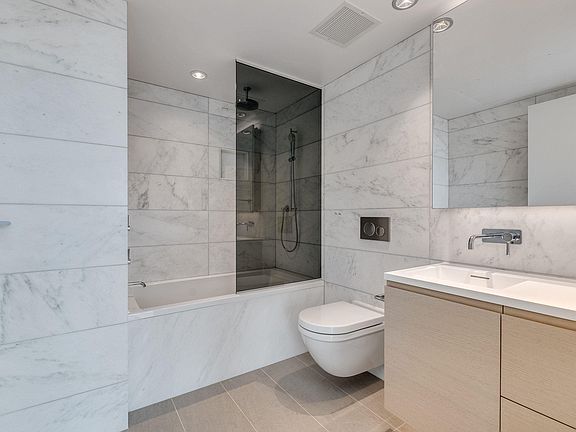 2nd image of 1289 Hornby St #1201