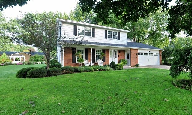 1st image of 2455 Sierra Dr