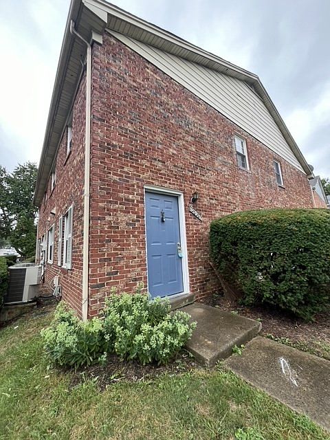 1st image of 9690 Hagel Cir