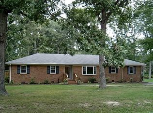 1215 Clearlake Rd, North Chesterfield, VA 23236