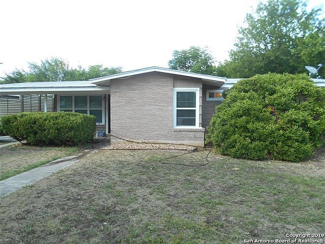1st image of 211 Eastley Dr