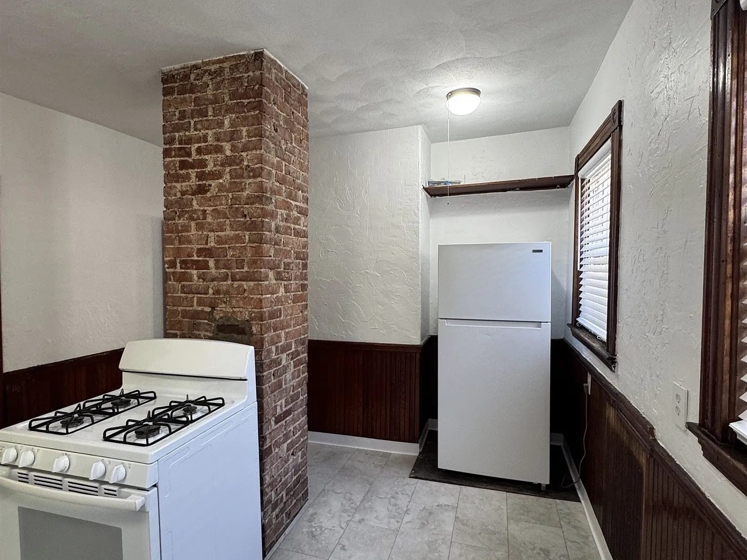 37 Columbus Ave — Photo 4