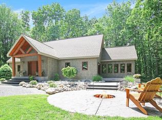 6016 E Filburn Rd, Fountain, MI 49410