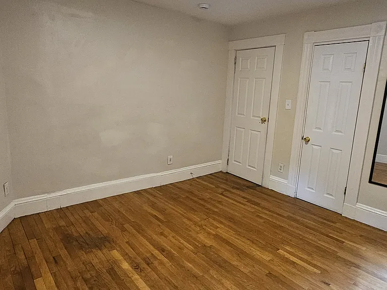376 Medford St #1 — Photo 5