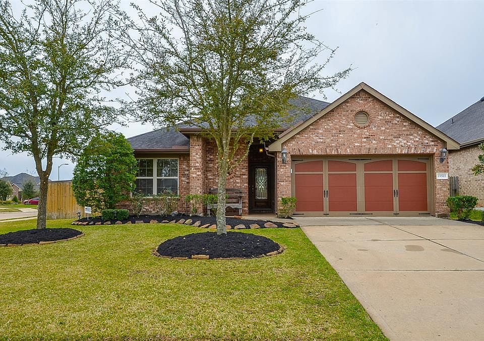 1st image of 19503 Keystone Falls Ct