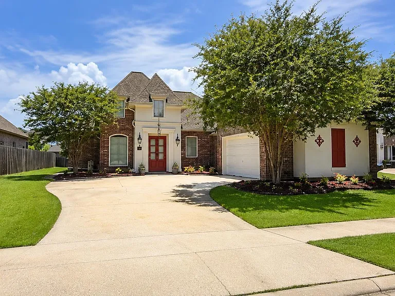 9430 Magnolia Crossing Dr — Photo 3