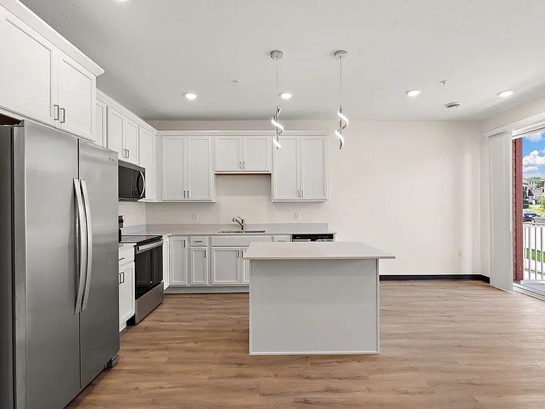Manor Heights Townhome — Photo 23