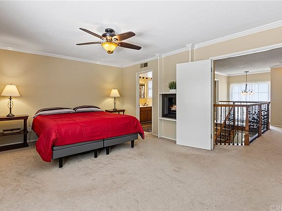 5th image of 15914 Bahama St
