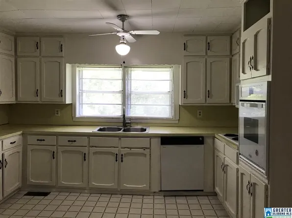 1325 Highway 49, Columbiana, AL 35051