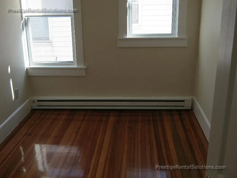 21 Roseclair St #3 — Photo 18