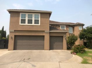 2468 Maine Ave, Clovis, CA 93619