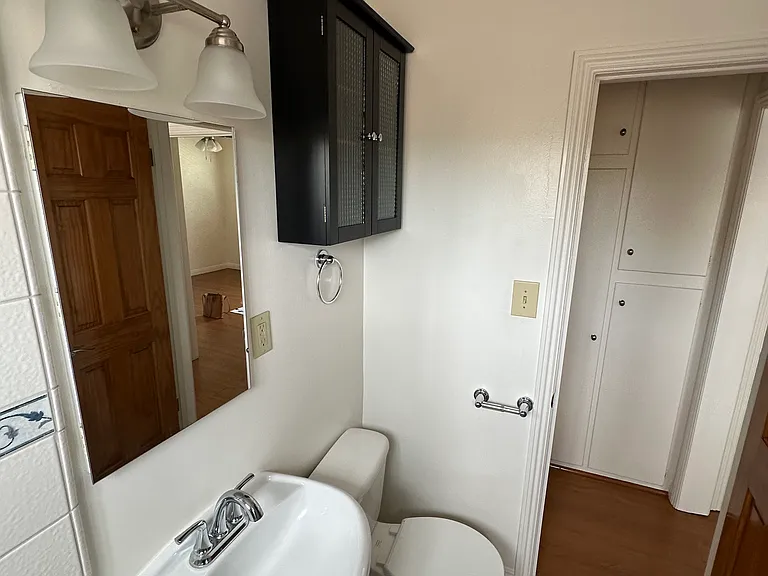 617 W California Ave #F — Photo 7