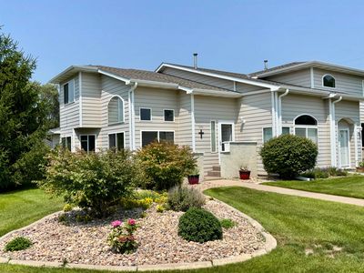 520 W F St, Hastings, NE, 68901