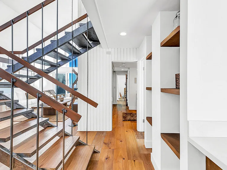 1025 Ocean Avenue — Photo 56